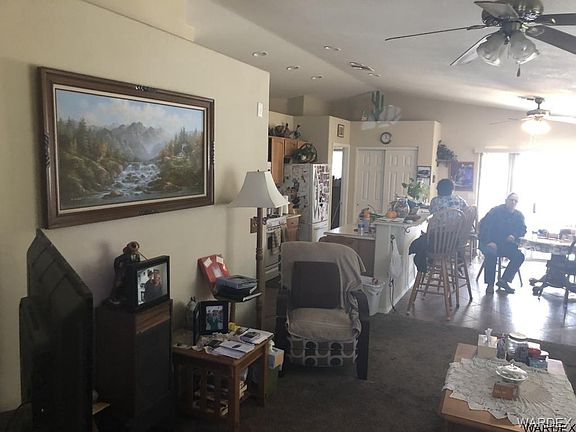 4th image of 9812 S Phoenix Dr