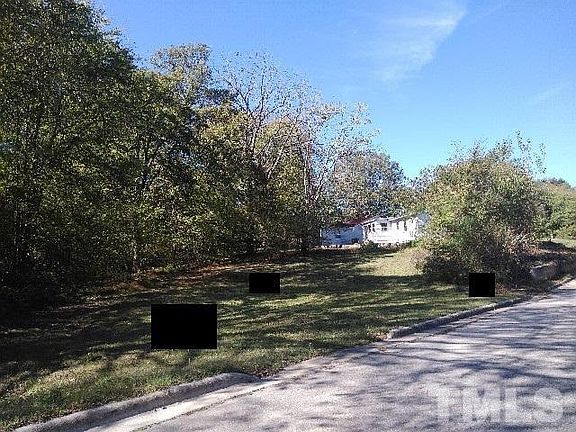 3rd image of 612 Hillside Ave