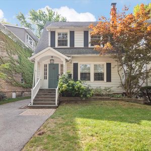 2020 Colfax St, Evanston, IL, 60201