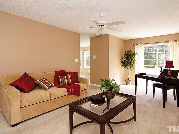 5th image of 12 Rattan Bay Ct