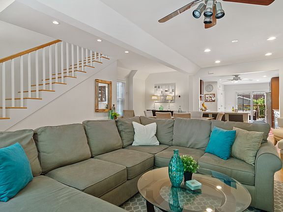 4th image of 4813 N Seeley Ave