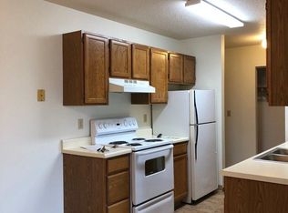 1102 43rd St S APT 207, Fargo, ND 58103