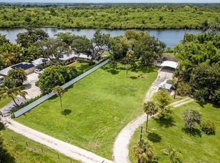 2030 Fort Denaud Rd, Labelle, FL 33935
