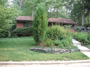 2904 Fordham Ln, Raleigh, NC 27604