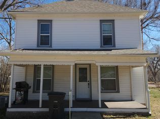 702 N B St, Arkansas City, KS 67005