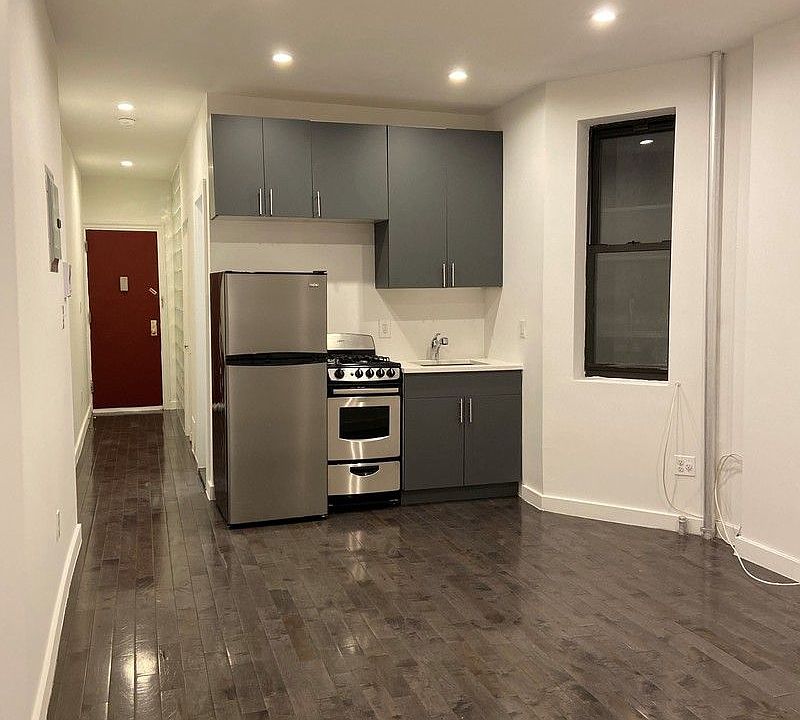 1st image of 500 E 13th St APT 1A