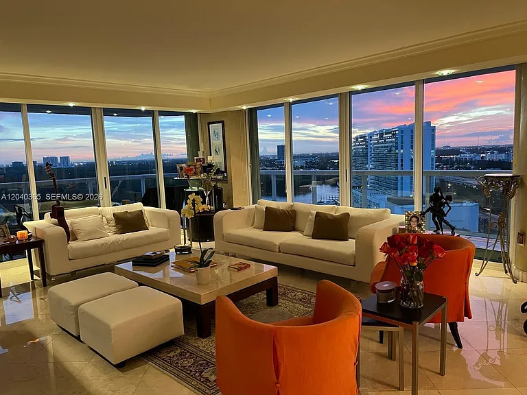 16500 Collins Ave #1856 — Photo 4