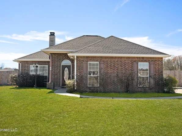 89 Navajo Dr, Picayune, MS 39466