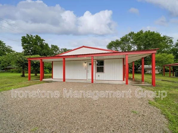 212 W Jackson Ave, Nowata, OK 74048