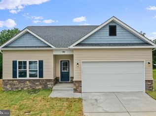 180 Larimar Ln, Inwood, WV 25428