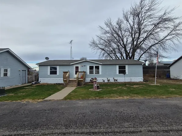 1510 14th St, Hazel Green, WI 53811