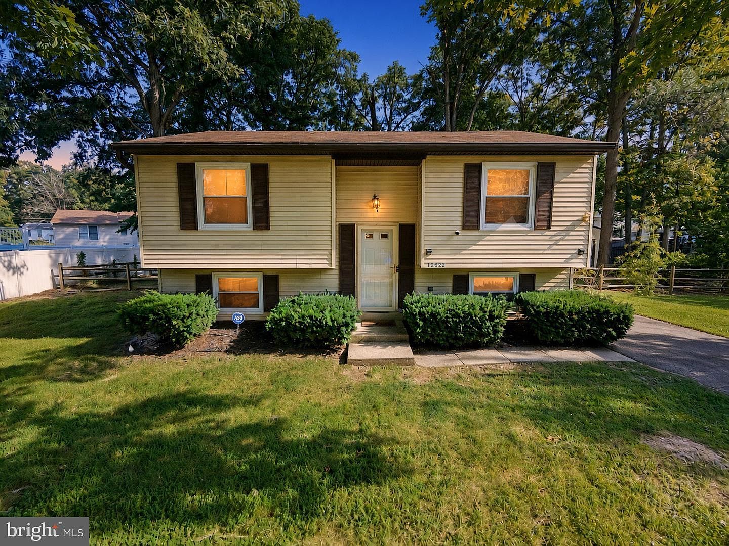OUR HOUSE(プロモーション盤 ) 12インチ 12622 Council Oak Dr, Waldorf, MD 20601 | MLS #MDCH2059256 | Zillow