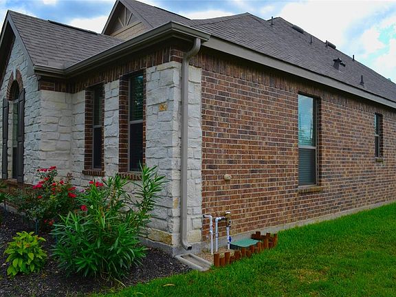 3rd image of 16414 Stable Manor Ln