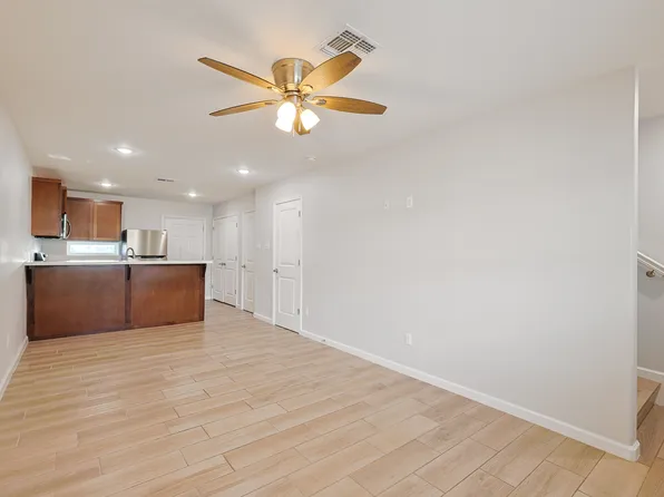 413 E 18th St #34, Weslaco, TX 78596