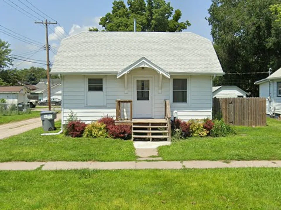 312 Indiana Ave