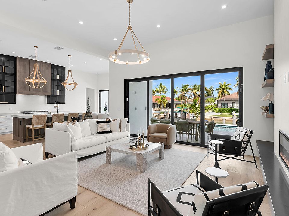 1108 Winterberry Dr, Marco Island, FL 34145 | MLS #2261010 | Zillow