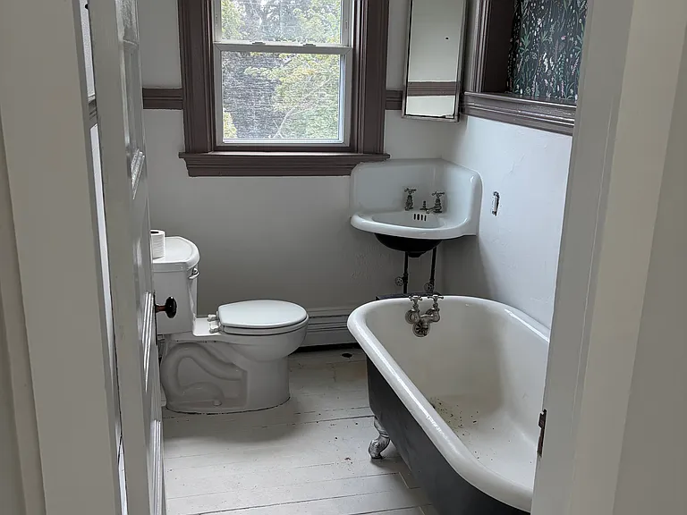 138 Arnold Ave — Photo 29