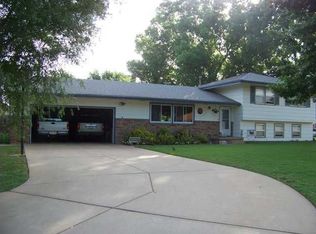 704 N Wolf St, Cheney, KS 67025