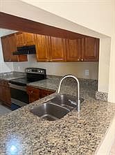 1st image of 501 NW 100th Pl