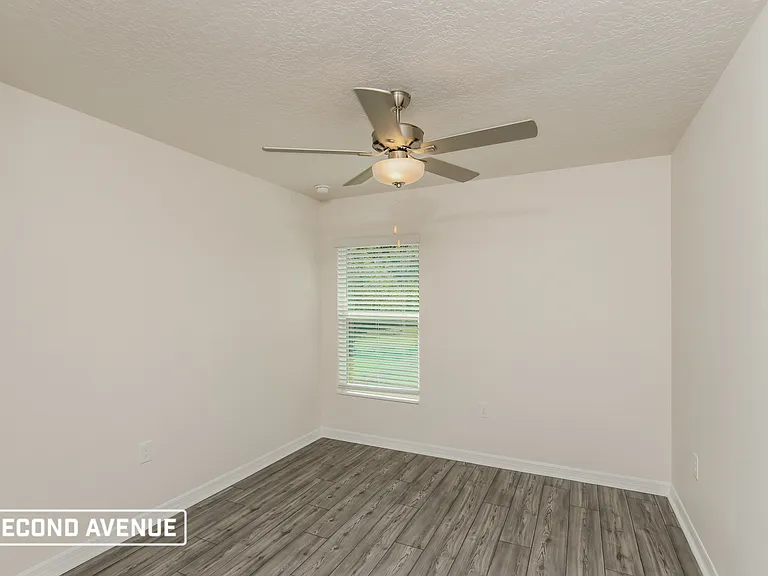 521 Breakwater St SE — Photo 10