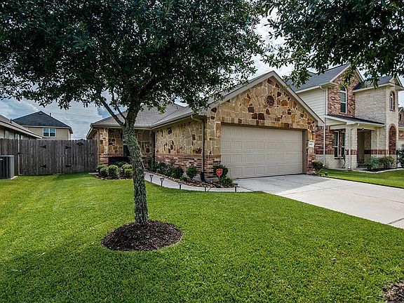 3rd image of 9014 Eldorado Glen Dr