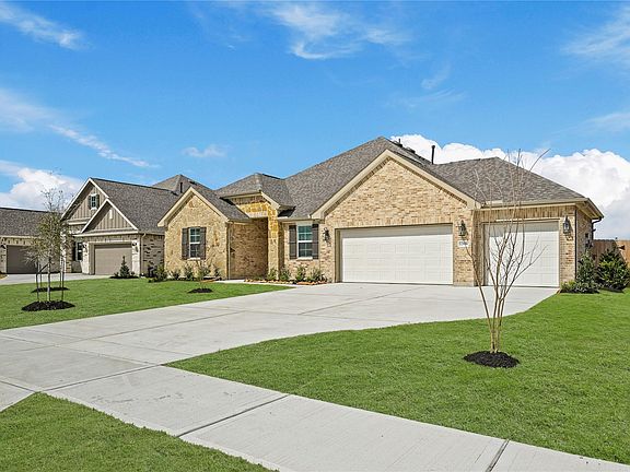 2nd image of 12826 Old Fashion Cir