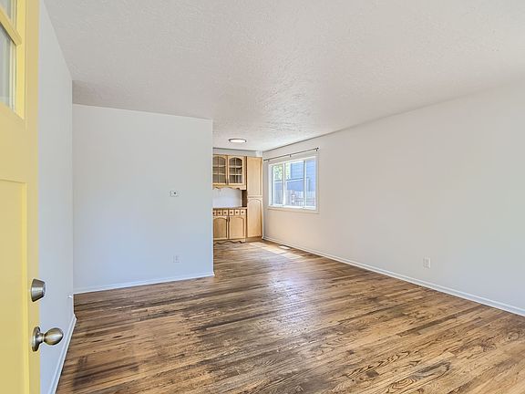 4th image of 4300 SE 79th Ave