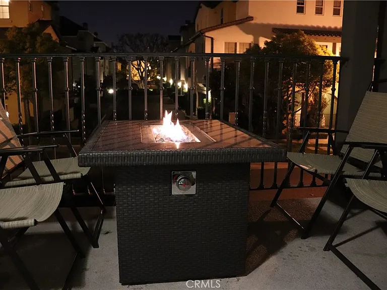 667 S Melrose St — Photo 11