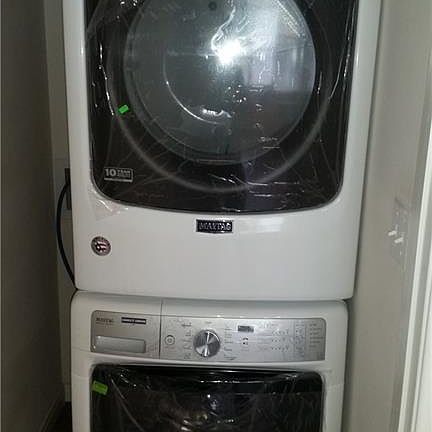 3rd image of 1009 Emile St #B