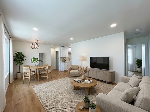 3rd image of 219 S G St #G
