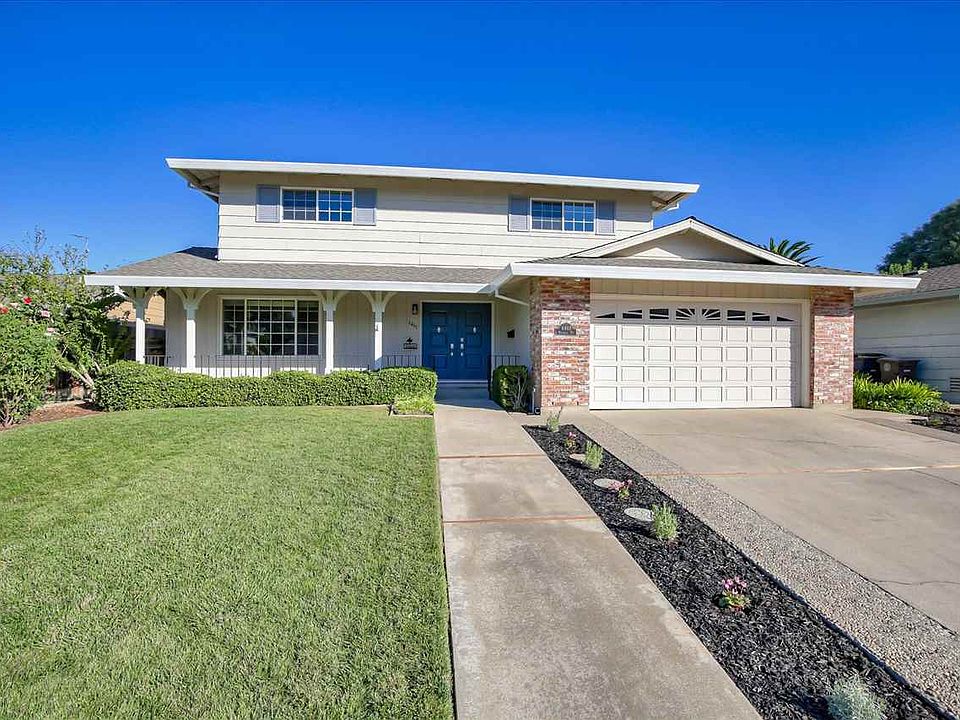 2nd image of 6461 Woodhills Way