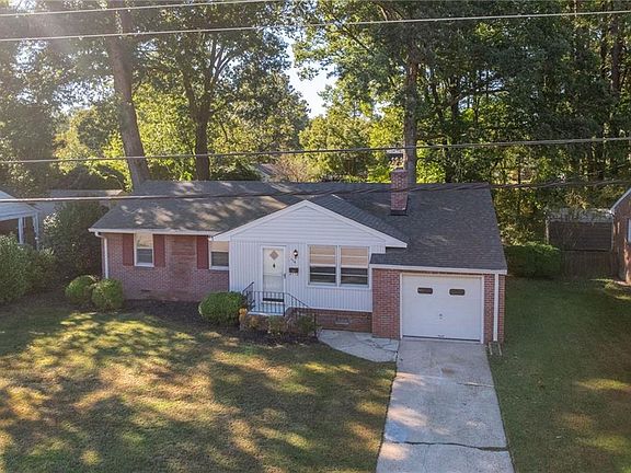 2nd image of 114 Henry Clay Rd