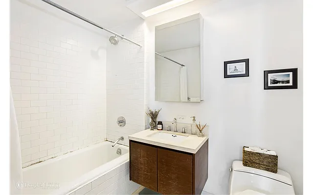 Rented by Douglas Elliman | media 23