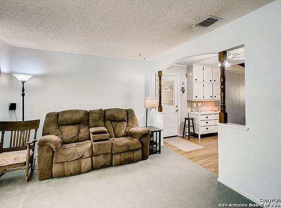 4th image of 6323 Stirrup Ln