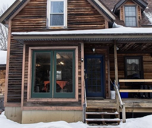 3rd image of 20 Paige Hill Rd