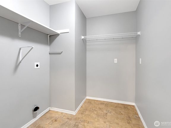 5th image of 13604 116th Avenue Ct E