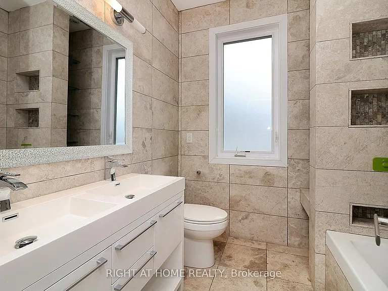 2 Chalet Rd — Photo 30