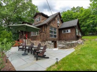 13 Duzine Rd, New Paltz, NY 12561