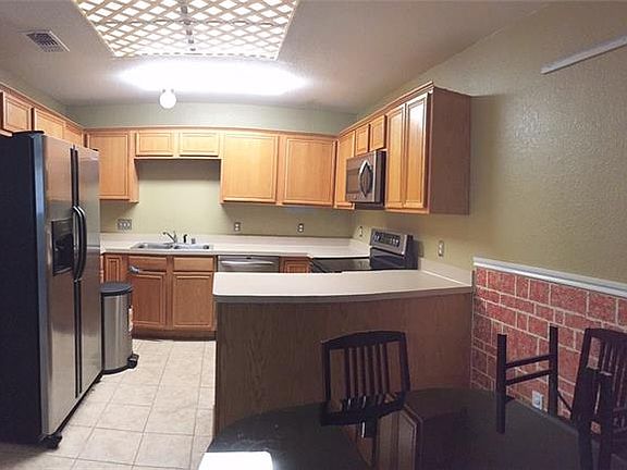 5th image of 7305 Creekstone Dr