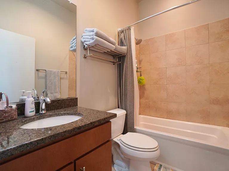 1702 S Lamar Blvd #24 — Photo 17
