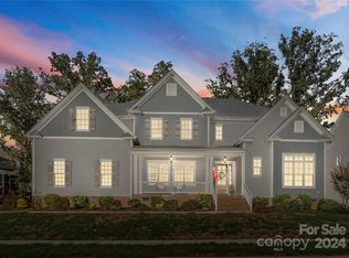 321 Sweet Woodruff Ln, Fort Mill, SC 29715