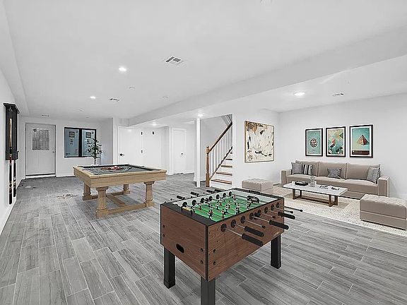 4th image of 2679 Bedford Ave