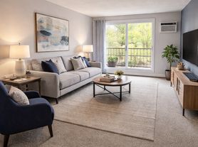 Carriage Manor Apartments