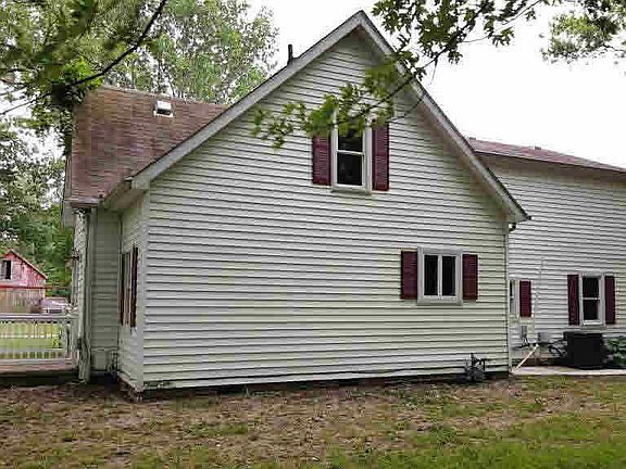 4th image of 13821 Bayside Dr
