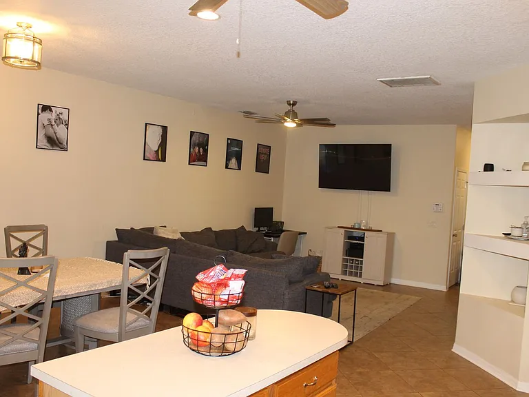 9238 Stone River Pl — Photo 5