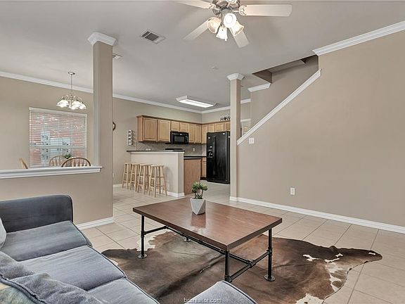 5th image of 1001 Krenek Tap Rd APT 2801