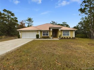 13 Apple Ct, Homosassa, FL 34446