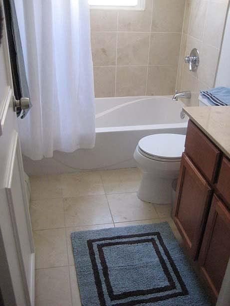 1st image of 1563 W Pratt Blvd APT 1D
