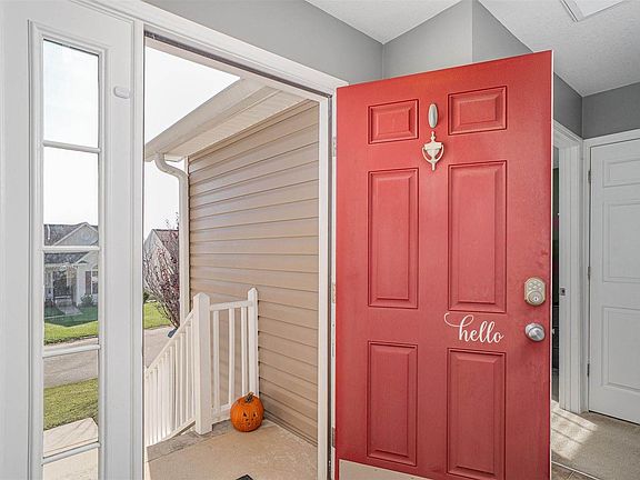 4th image of 214 Nitsill Ct