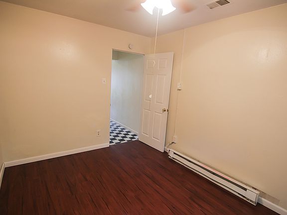 2nd image of 5740 Cabanne Ave APT 5